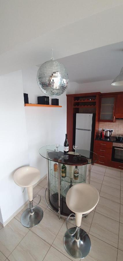 Vasilas Holiday Apartment #2 Larnaca Dış mekan fotoğraf