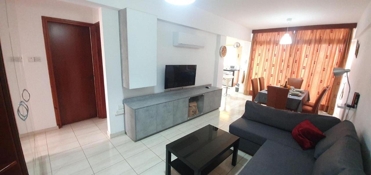 Vasilas Holiday Apartment #2 Larnaca Dış mekan fotoğraf